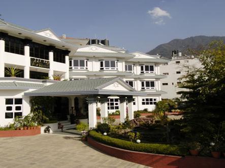 View Bhrikuti Hotel Kathmandu Exterior foto